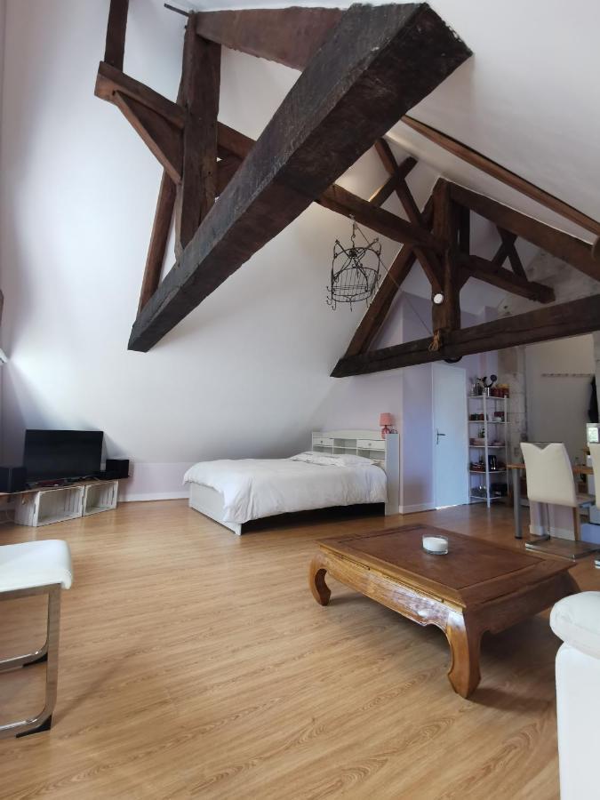 Les Bois Flottes Lägenhet Honfleur Exteriör bild